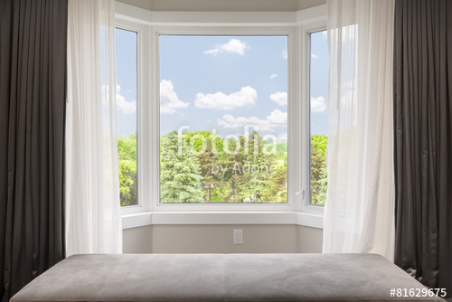 WIDOK PRZEZ OKNO/DRZWI_75